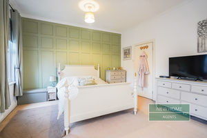 Photo 1- click for photo gallery